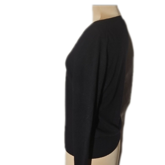 Vintage Cashmere Sweater In Black - Picture 9 of 9